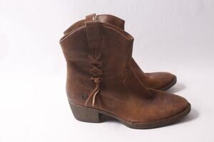 Born Shoes Western-inspired Ankle Boots 8 1/2 Brown Leather ~ 260413-WH 1065